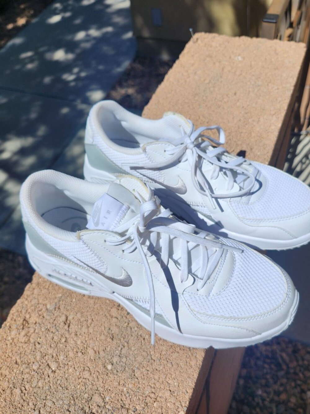 Nike Air Max EXCEE Women Athletic Shoes White/Platinum Sz 9 AUTHENTIC - Picture 4 of 10